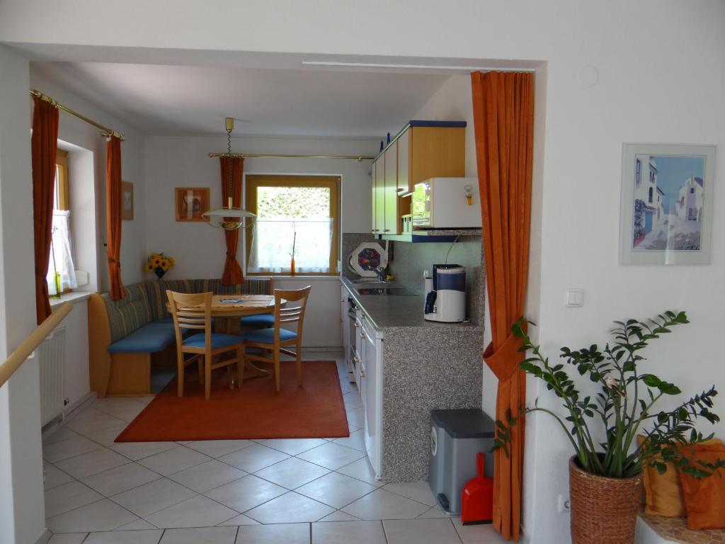 Appartement Plattner Zell am See Ruang foto